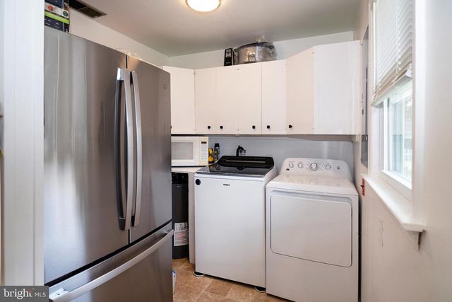 118 FRANKLIN ST, Swedesboro, NJ 08085