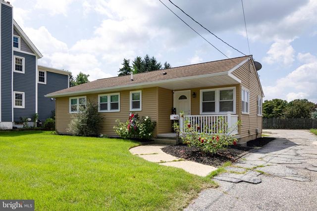 118 FRANKLIN ST, Swedesboro, NJ 08085