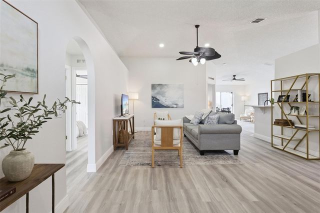 453 DOMINISH ESTATES DRIVE, Apopka, FL 32712