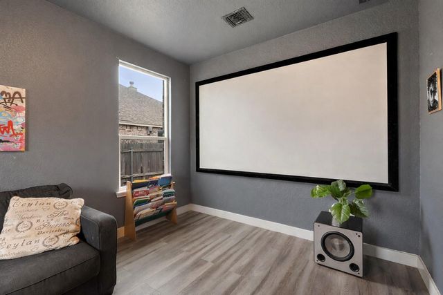 1020 Estes PARK, Taylor, TX 76574