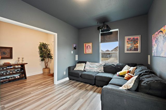 1020 Estes PARK, Taylor, TX 76574