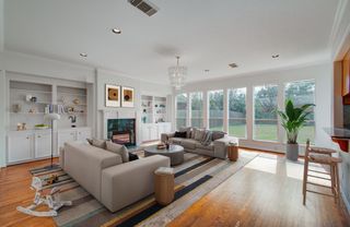 5425 Loch Lomond Drive, Houston, TX 77096
