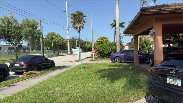 760 W 23rd Street, Hialeah, FL 33010