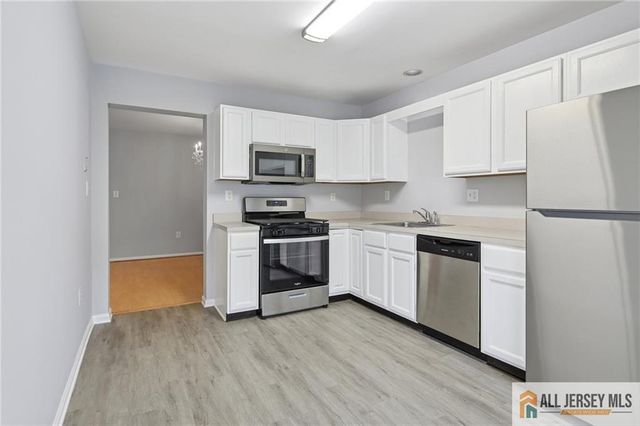 103 Berkshire Drive 103, South Brunswick, NJ 08540