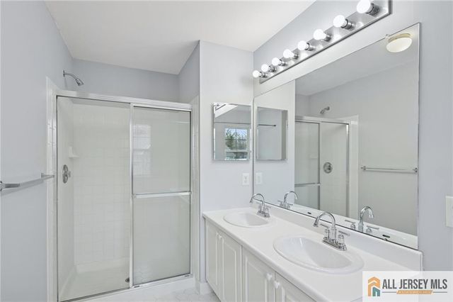 103 Berkshire Drive 103, South Brunswick, NJ 08540