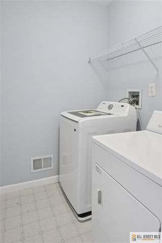 103 Berkshire Drive 103, South Brunswick, NJ 08540