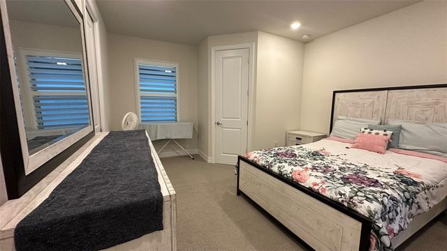 8083 LEAF GROVE CIRCLE, Orlando, FL 32836
