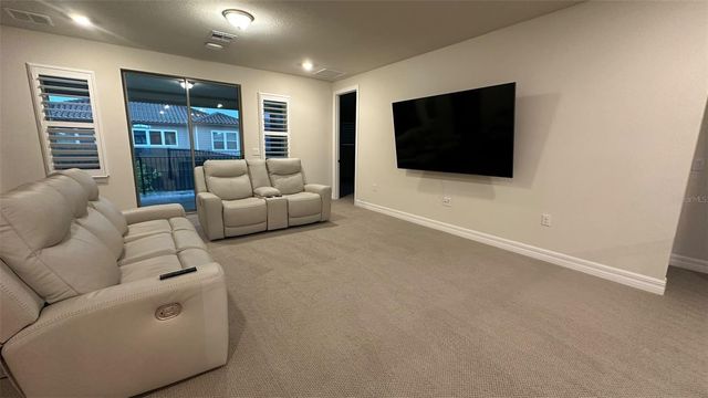 8083 LEAF GROVE CIRCLE, Orlando, FL 32836