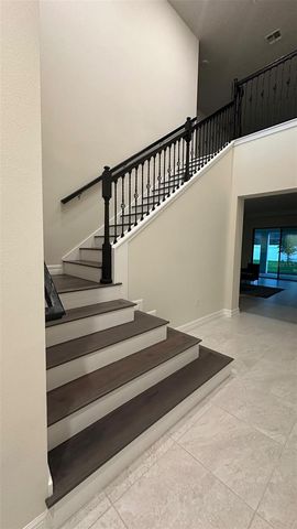 8083 LEAF GROVE CIRCLE, Orlando, FL 32836