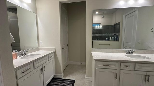 8083 LEAF GROVE CIRCLE, Orlando, FL 32836