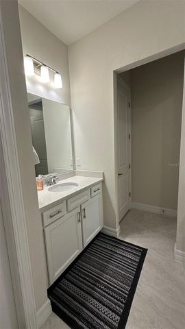 8083 LEAF GROVE CIRCLE, Orlando, FL 32836