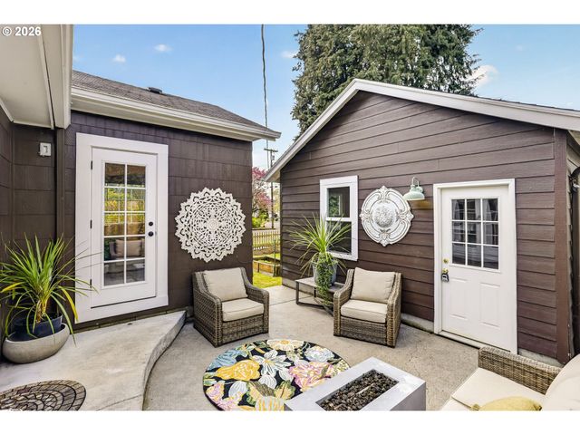 815 Se 2ND Ave, Camas, WA 98607