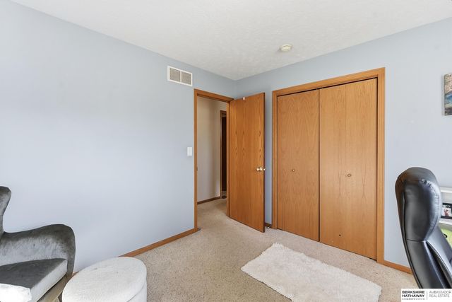 8208 Bancroft Avenue, Lincoln, NE 68506