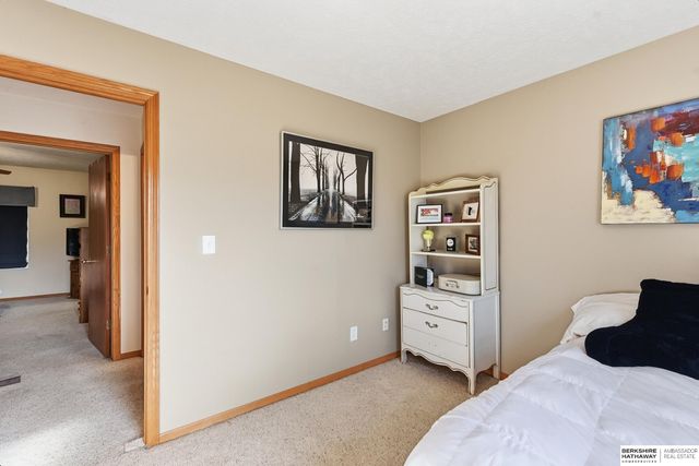 8208 Bancroft Avenue, Lincoln, NE 68506