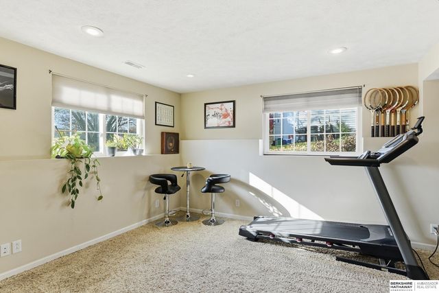 8208 Bancroft Avenue, Lincoln, NE 68506