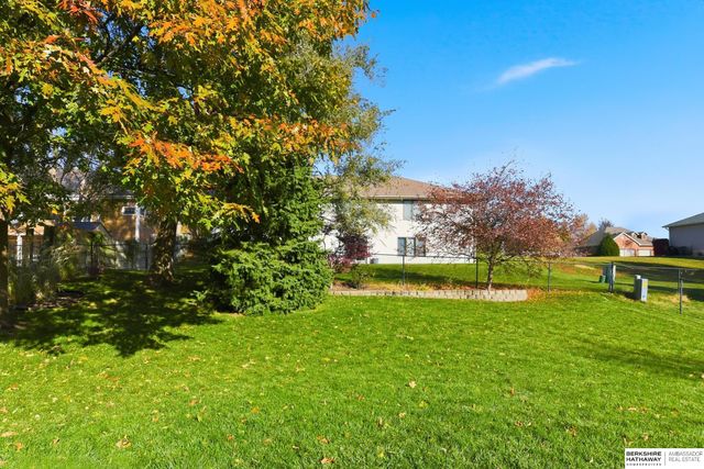 8208 Bancroft Avenue, Lincoln, NE 68506