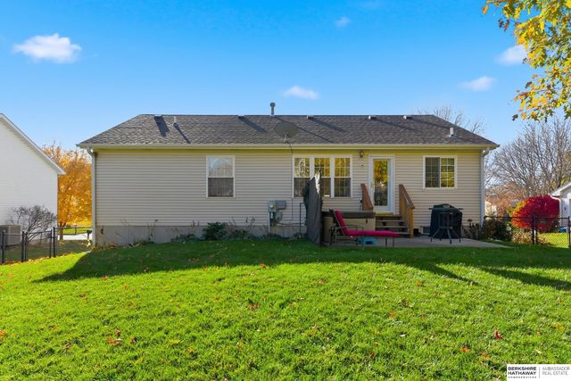 8208 Bancroft Avenue, Lincoln, NE 68506
