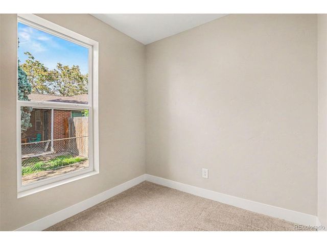 4428 Elizabeth St, Denver, CO 80216