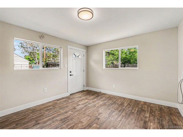 4428 Elizabeth St, Denver, CO 80216