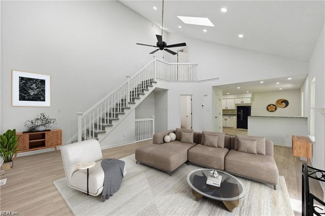 707 Sailfish QUAY, Chesapeake, VA 23320