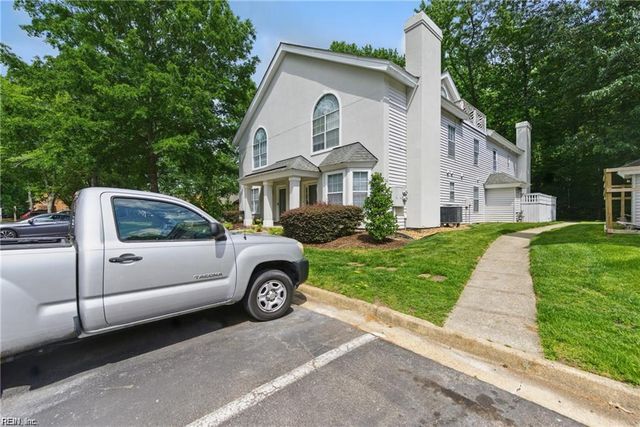 707 Sailfish QUAY, Chesapeake, VA 23320