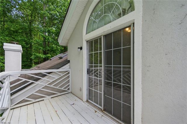 707 Sailfish QUAY, Chesapeake, VA 23320