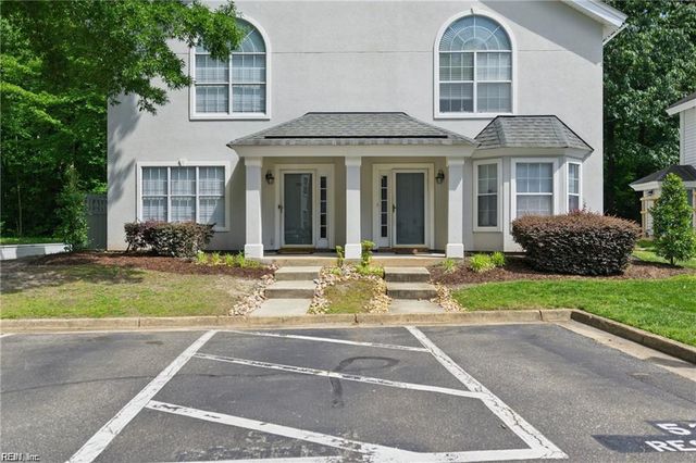 707 Sailfish QUAY, Chesapeake, VA 23320
