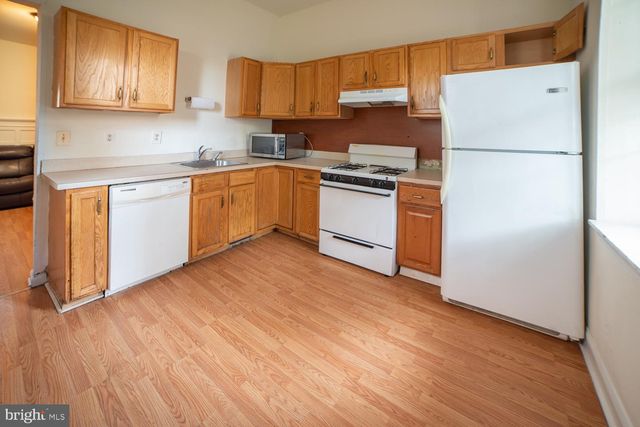 1850 N 16TH ST, Philadelphia, PA 19121