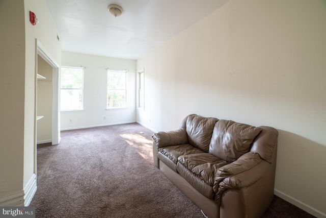 1850 N 16TH ST, Philadelphia, PA 19121