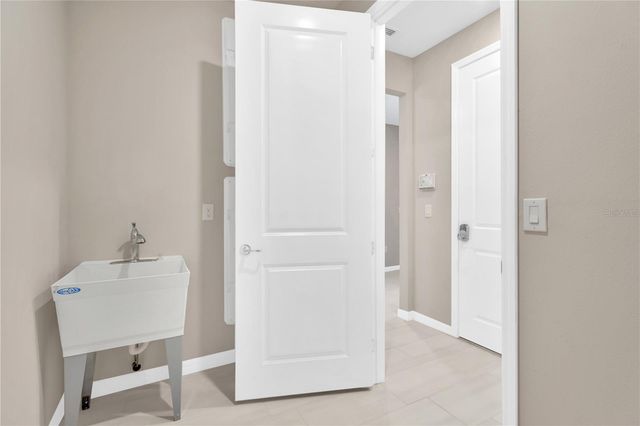 9107 RALLY SPRING LOOP, Wesley Chapel, FL 33545