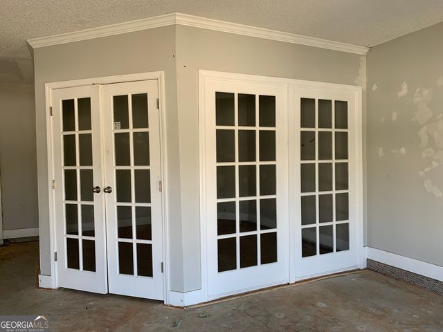 520 Vineyard Road, Griffin, GA 30223