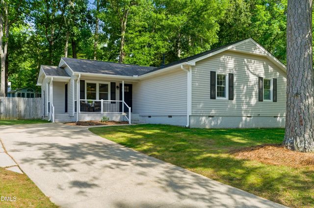 1634 Glengarry Drive, Cary, NC 27511