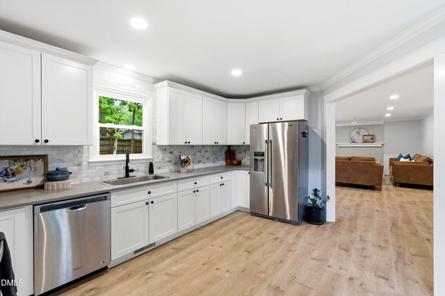 1634 Glengarry Drive, Cary, NC 27511