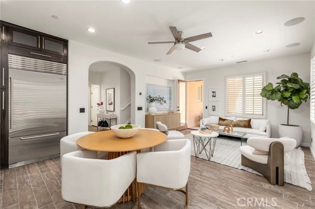 52 Scarlet Bloom, Irvine, CA 92618