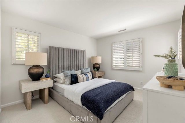 52 Scarlet Bloom, Irvine, CA 92618