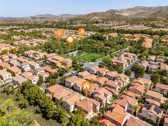 52 Scarlet Bloom, Irvine, CA 92618