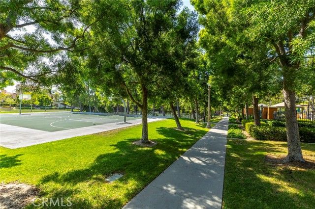 52 Scarlet Bloom, Irvine, CA 92618