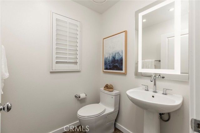 52 Scarlet Bloom, Irvine, CA 92618