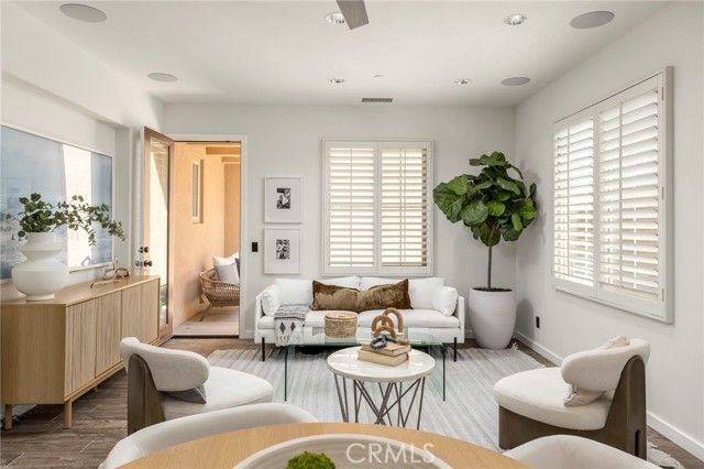 52 Scarlet Bloom, Irvine, CA 92618