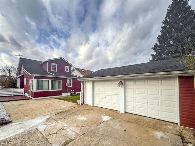 163 Shaw Avenue, Valley Stream, NY 11580