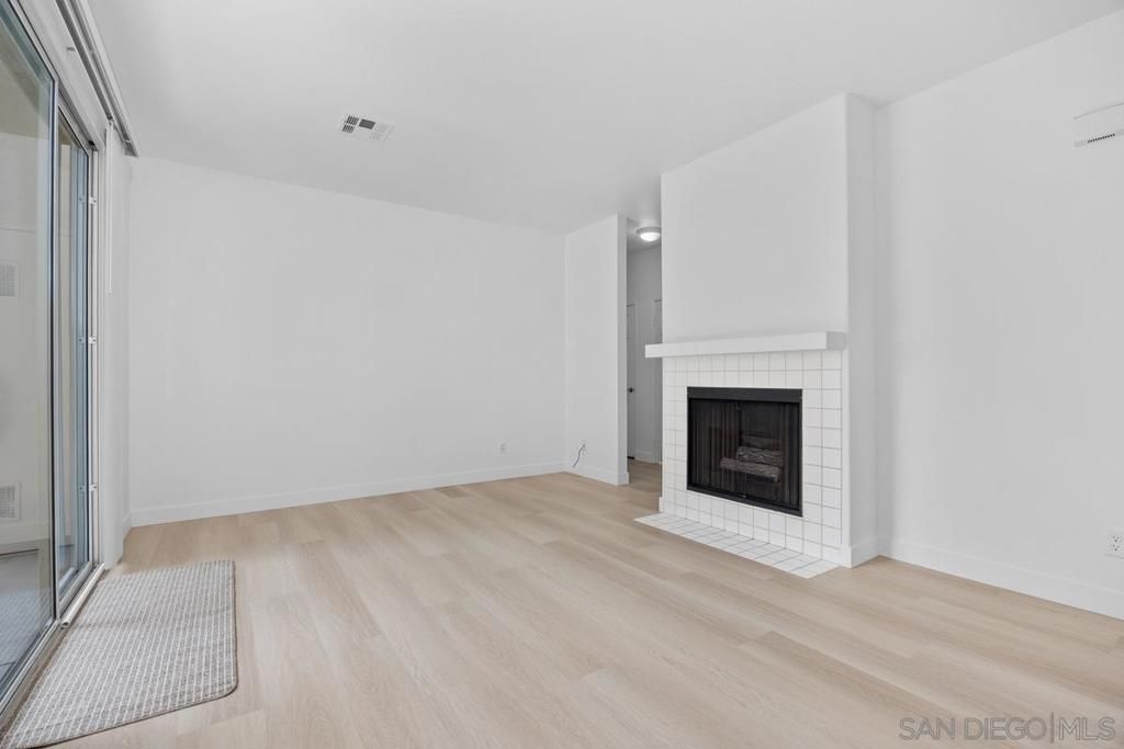 10921 Sabre Hill Dr 375, San Diego, CA 92128 — photo 4