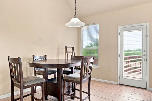 6139 Diego Ln, San Antonio, TX 78253