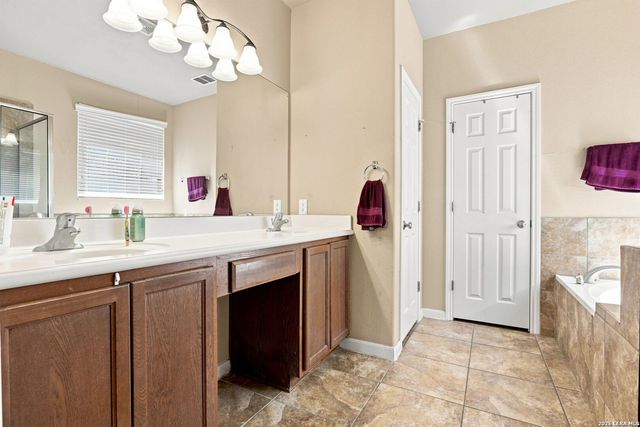 6139 Diego Ln, San Antonio, TX 78253