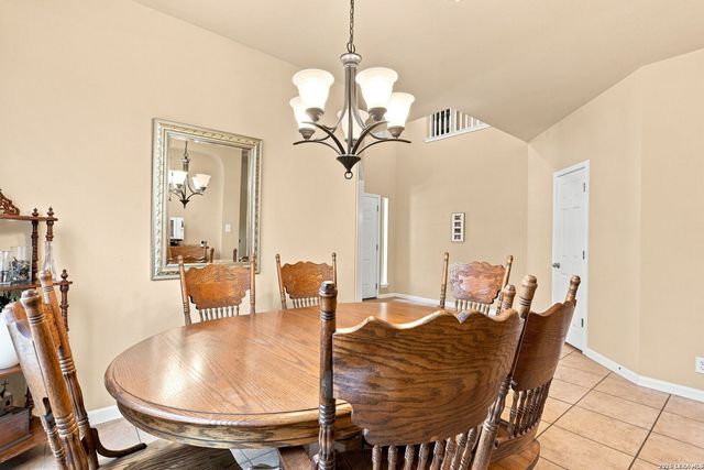 6139 Diego Ln, San Antonio, TX 78253