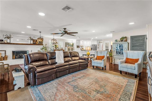 13565 Dauphin Island Parkway, Coden, AL 36523