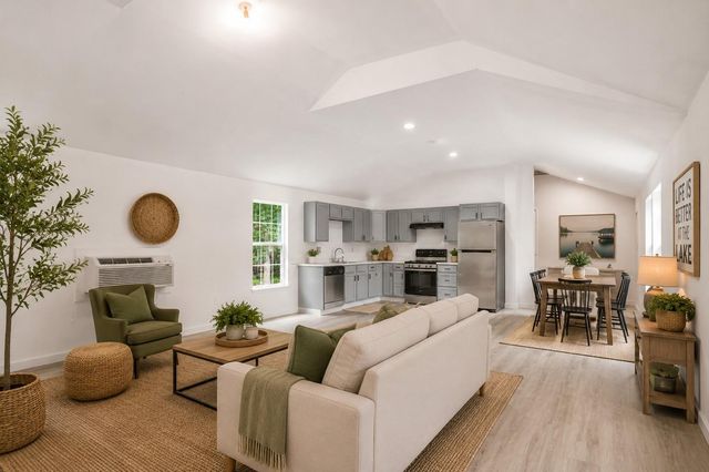 405 Wilderness Road, Somerville, TX 77879