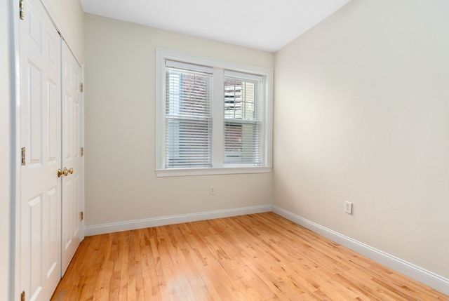 268 Windsor St 4, Cambridge, MA 02139