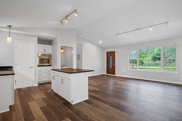 11025 Apison Pike, Apison, TN 37302