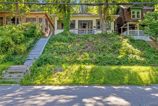 855 Lancaster Avenue, Syracuse, NY 13210