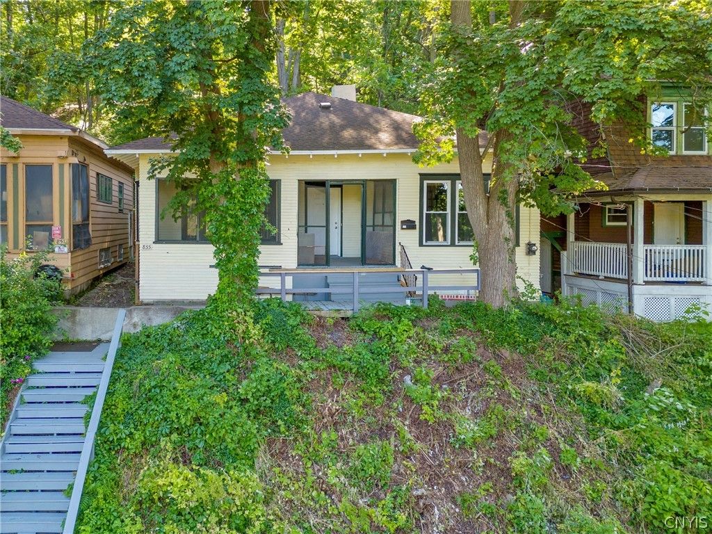 855 Lancaster Avenue, Syracuse, NY 13210